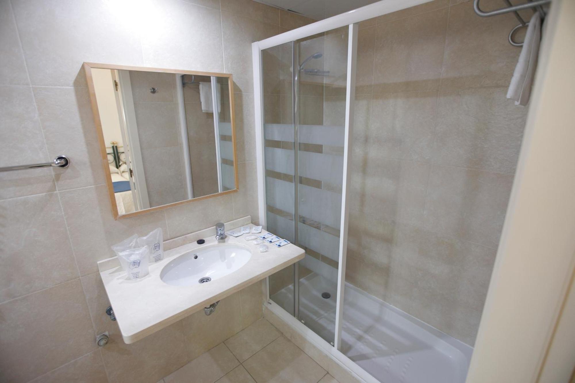 Hotel Eliseos Malaga Ngoại thất bức ảnh