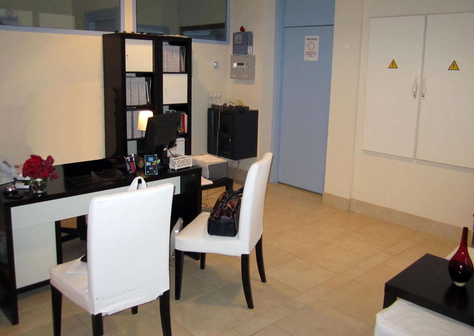 Hotel Eliseos Malaga Ngoại thất bức ảnh
